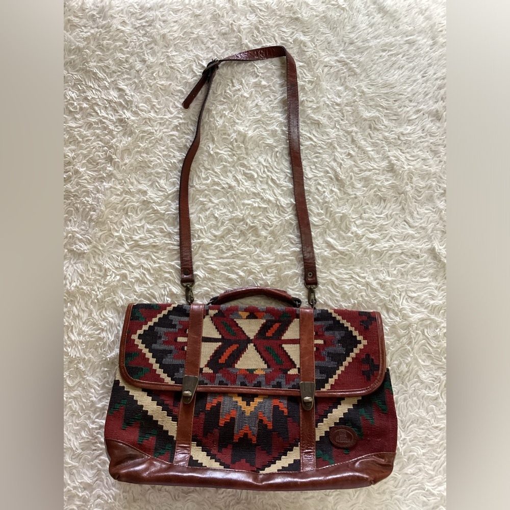 Vintage Kiln carpet messenger bag- great condition Aztec print